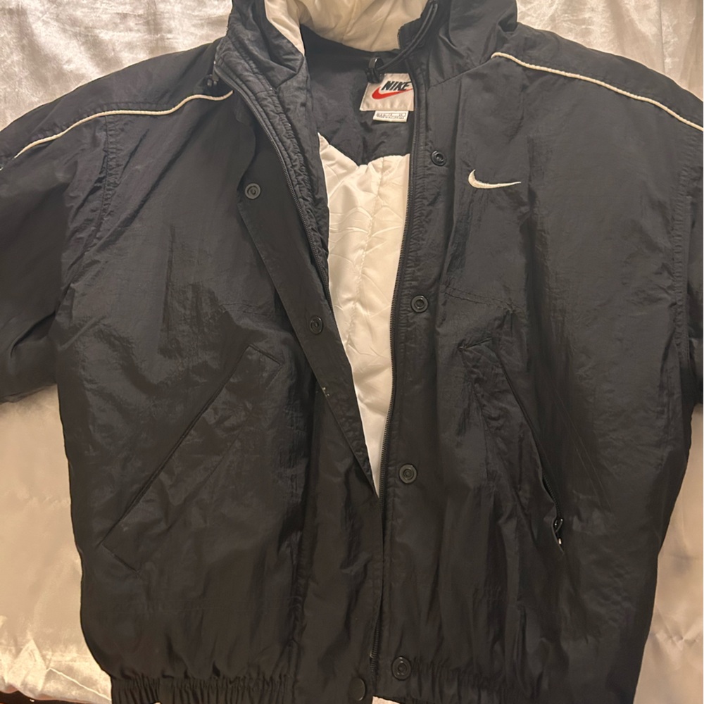 Nike vintage puffer jacket